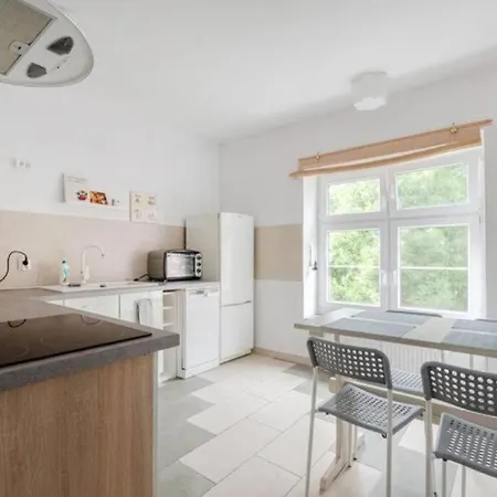 Urbannest Kotwicznikow *